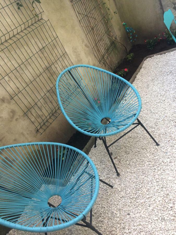Joli Studio Plein Centre De Milly La Foret Exterior foto