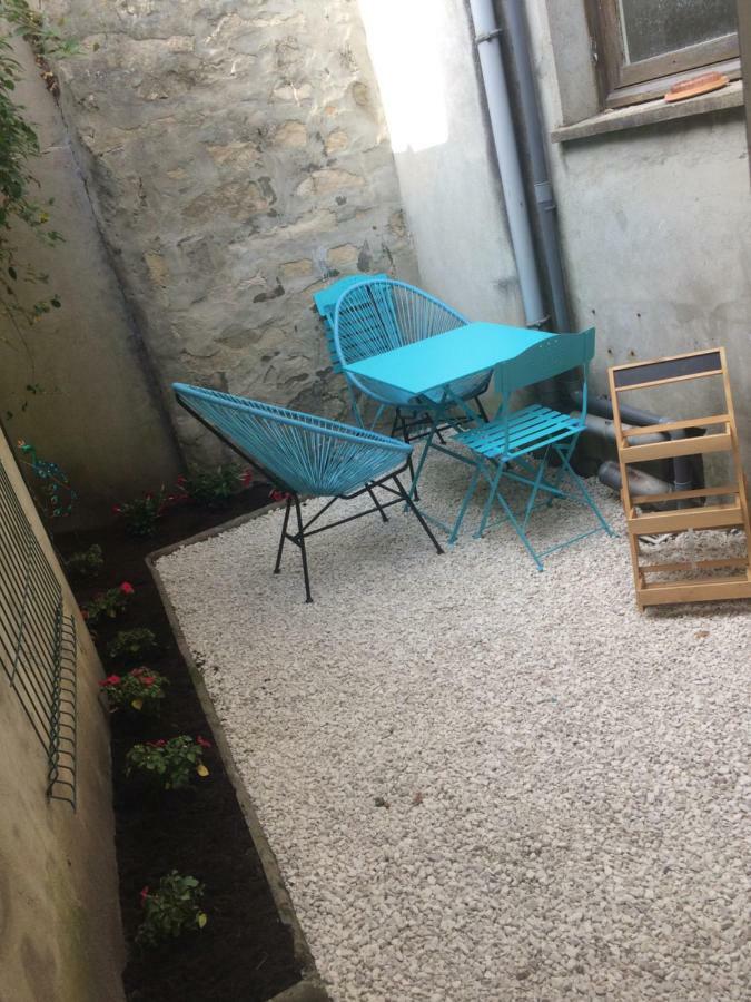 Joli Studio Plein Centre De Milly La Foret Exterior foto